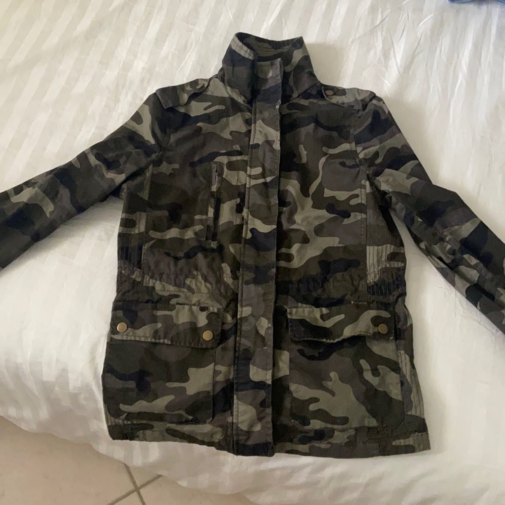 Camo bomer jacket 😍